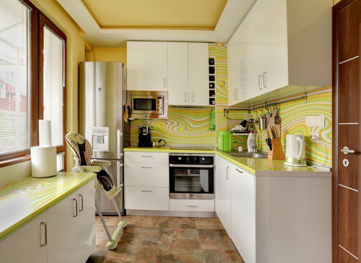 Spacious And Stylish Apartment In The Heart Of Sofia Plus Parking Dış mekan fotoğraf